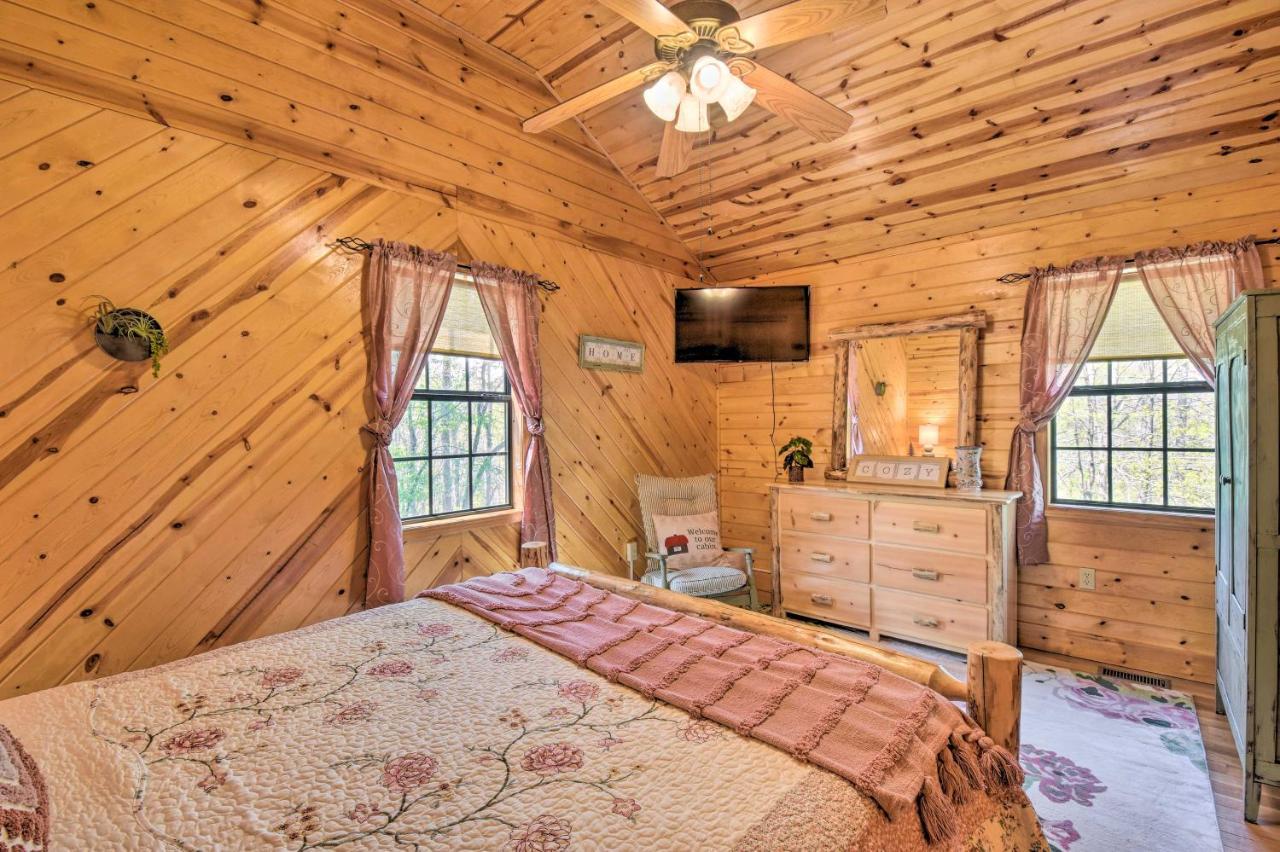 Cozy Hiawassee Cabin With Fire Pit And Mtn Views! Exteriér fotografie