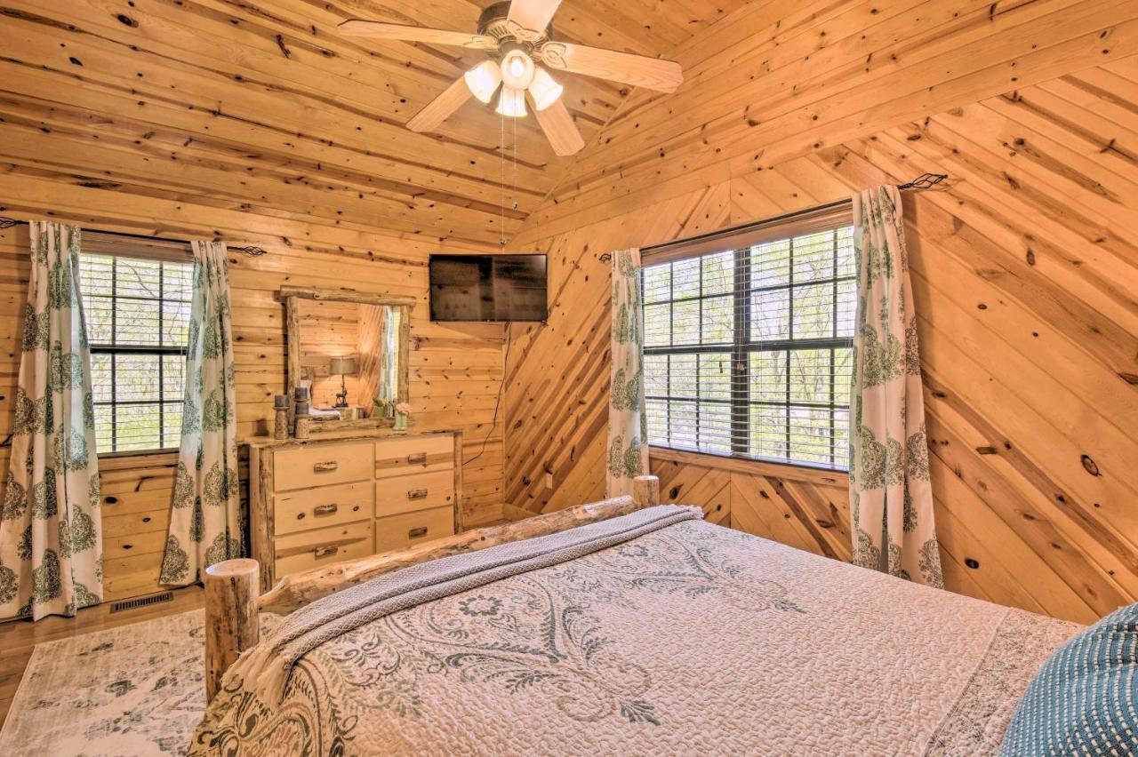Cozy Hiawassee Cabin With Fire Pit And Mtn Views! Exteriér fotografie