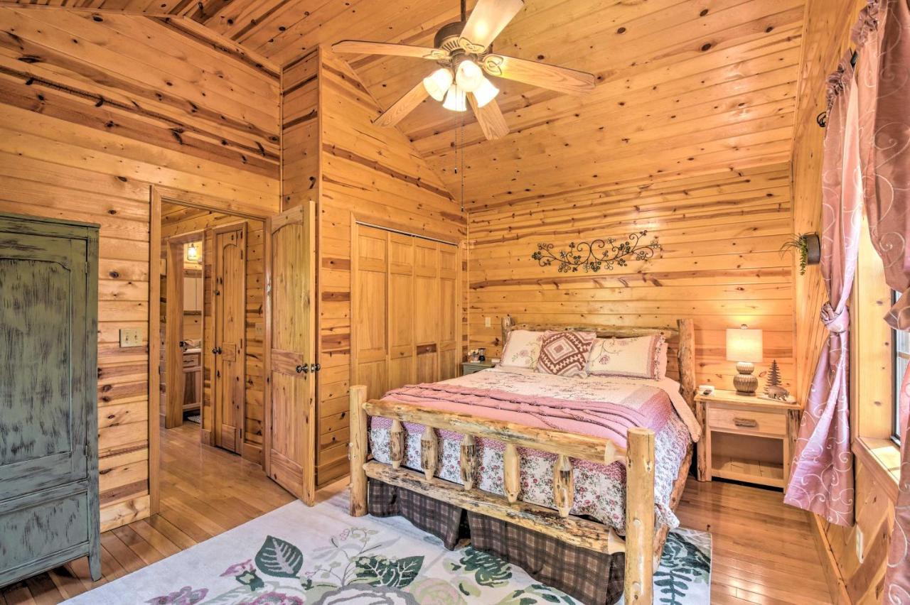 Cozy Hiawassee Cabin With Fire Pit And Mtn Views! Exteriér fotografie